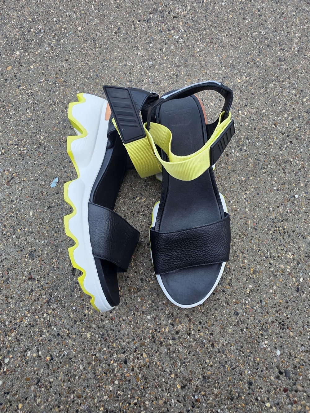 Sorel Kinectic Strap Sandals Women Size 9 - Picture 2 of 12
